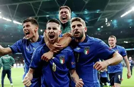 体育博彩app-历届欧洲足球先生得主