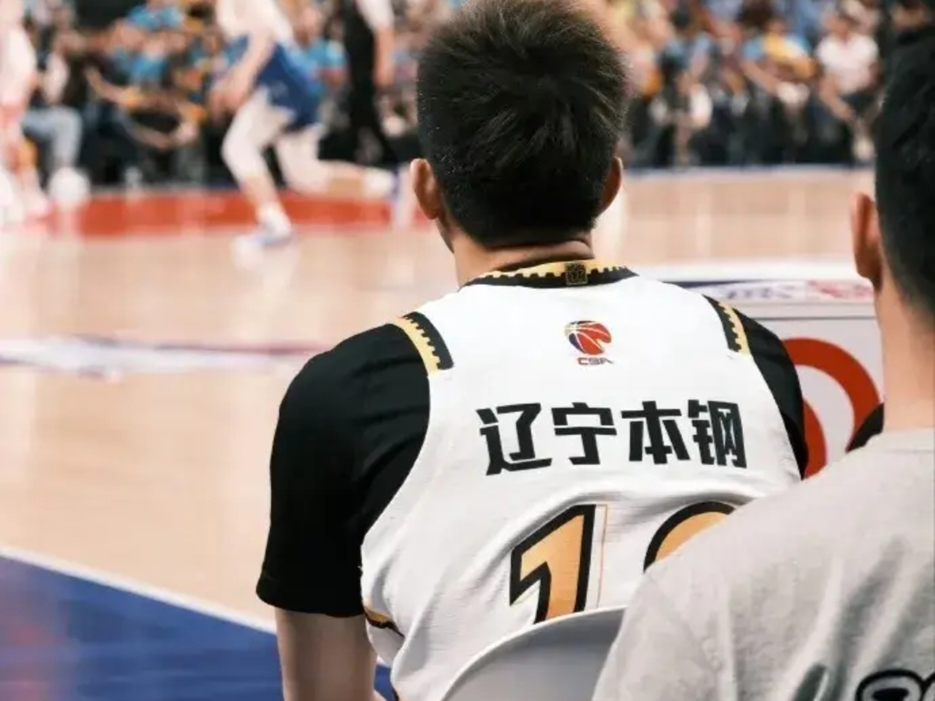 体育博彩app-cba最年轻球队